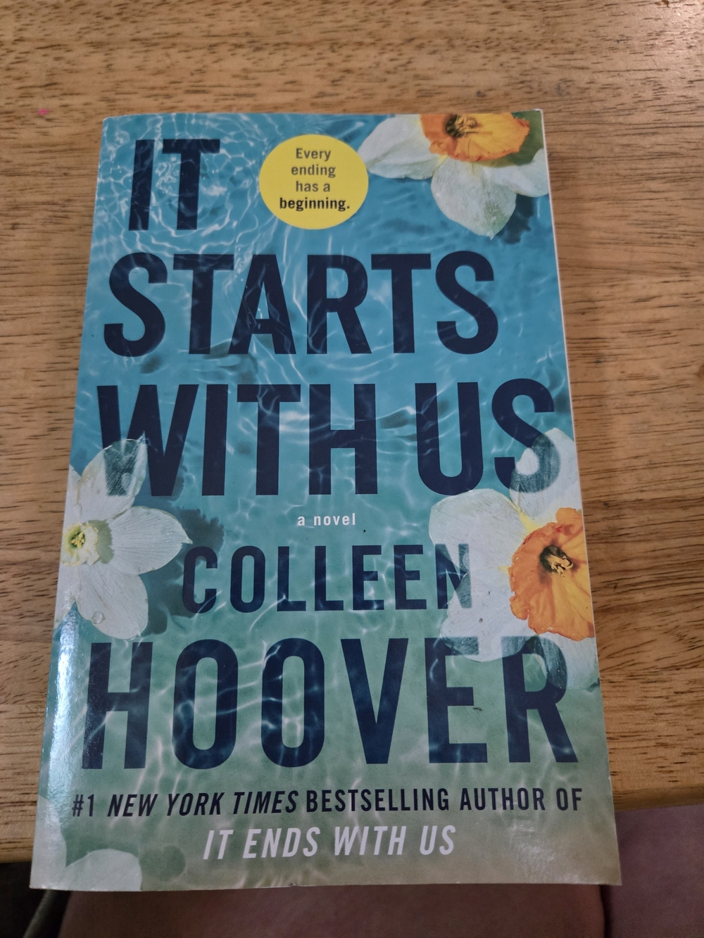 It Starts With Us — By Colleen Hoover - Picture 2 of 3